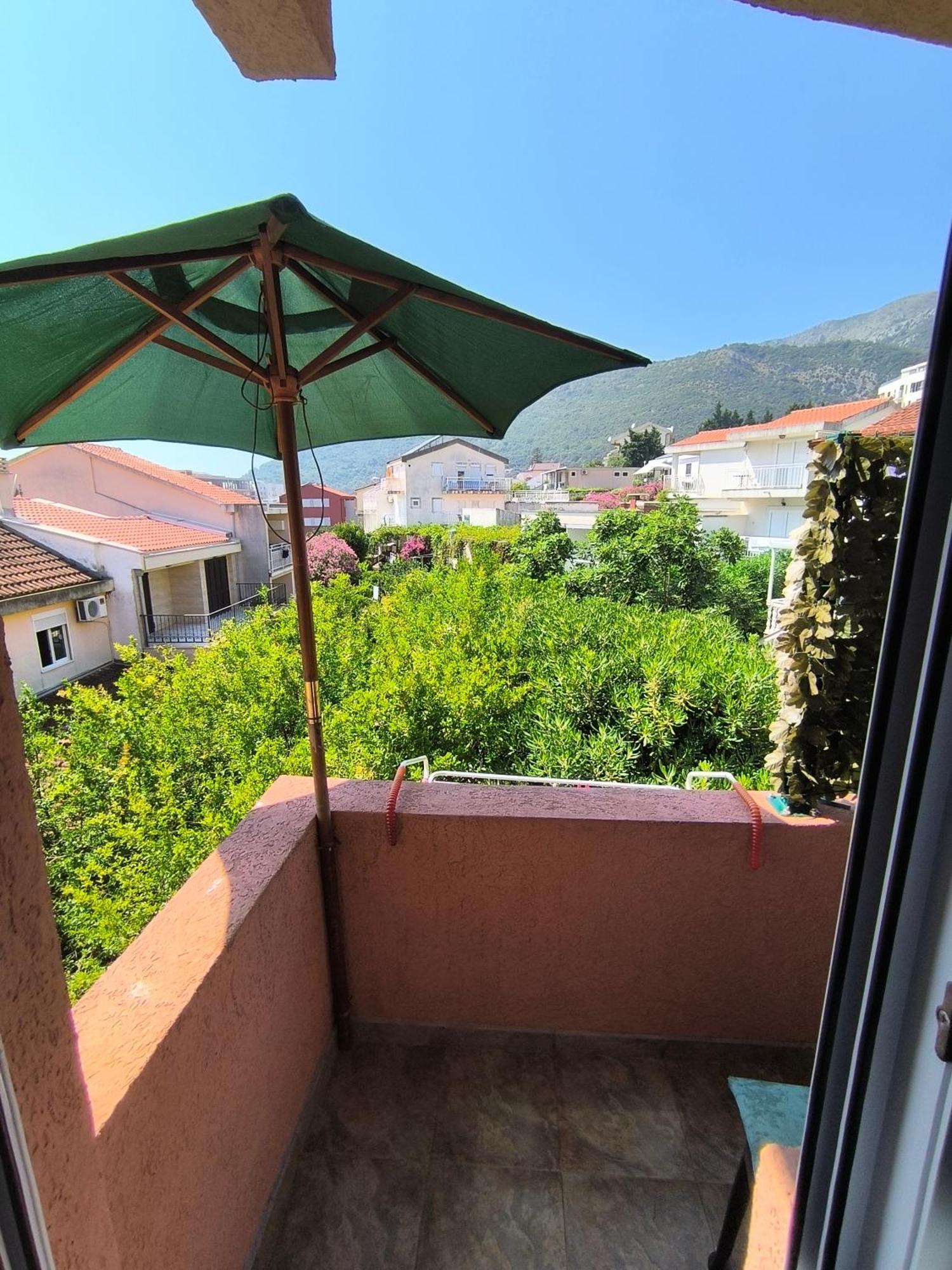 Guesthouse Lautasevic Petrovac Exterior photo