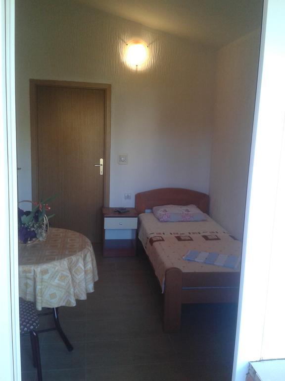 Guesthouse Lautasevic Petrovac Exterior photo